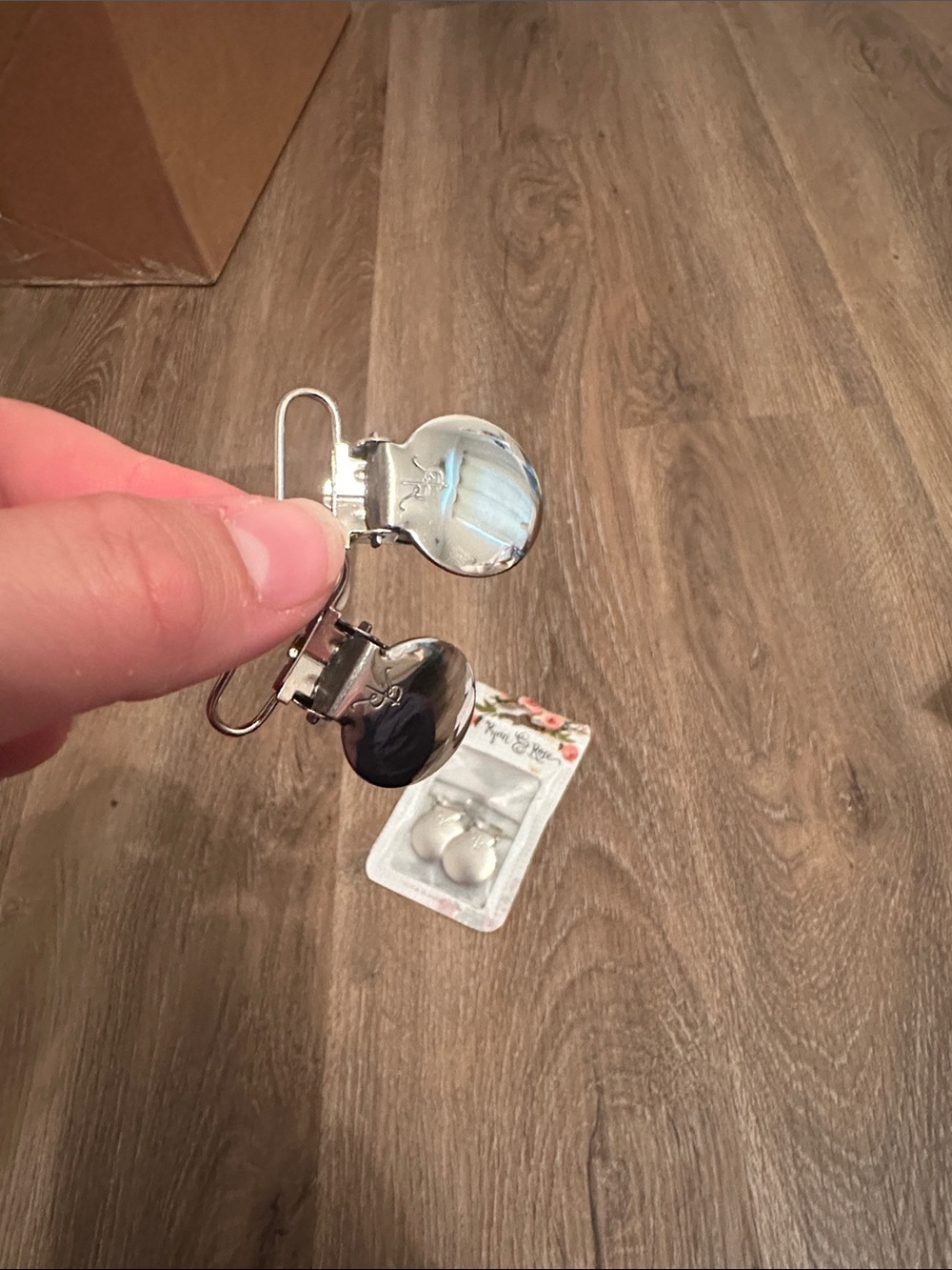 Ryan & Rose Silver Clips (Set) - Picture 3 of 3